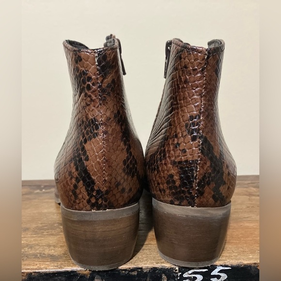 Clarks Womens MILA MYTH Leather Block heel Ankle Boots - Picture 7 of 10